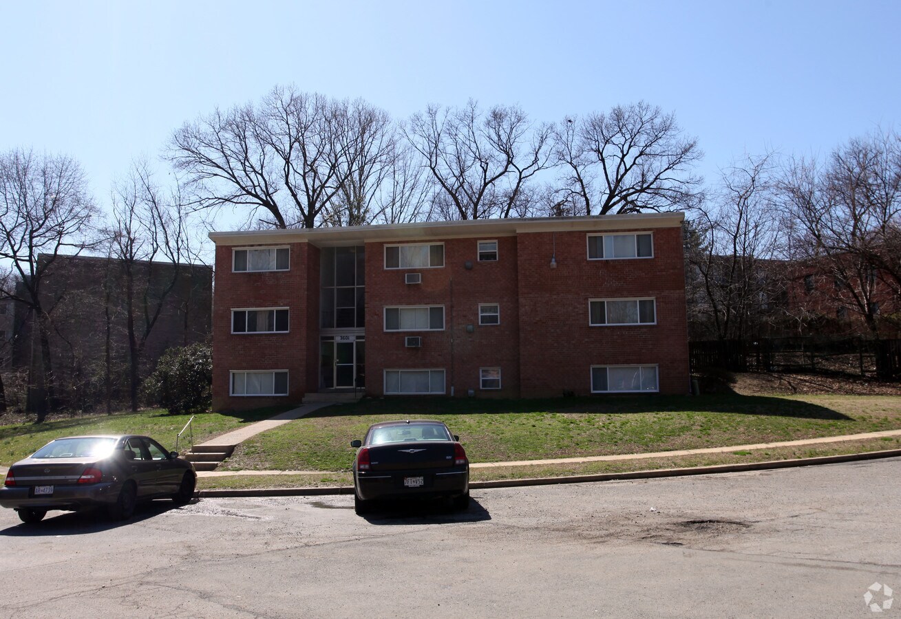 Photo - 3601 Maywood Ln