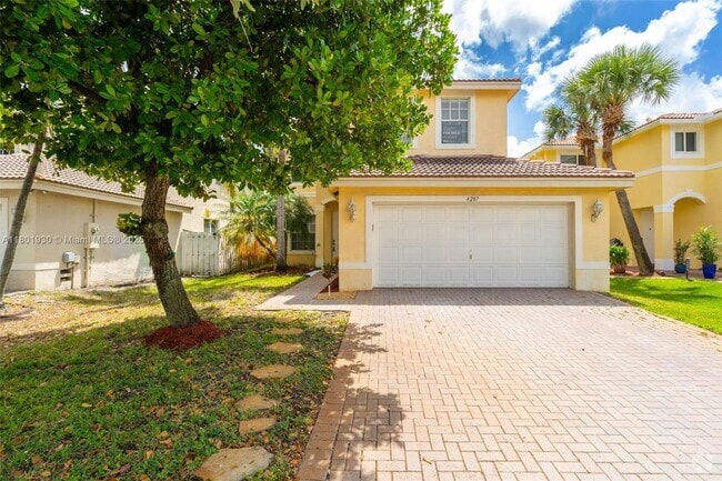 Building Photo - 4287 SW 130th Ave Rental