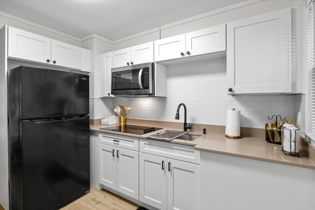 Photo - 762 Westcott St Unit 1