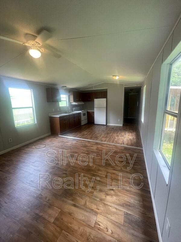 Photo - 1019 S Jackson St