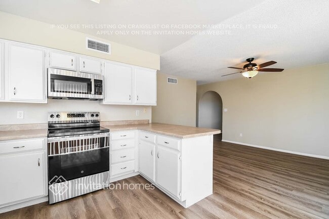 Photo - 4228 N 81st Dr