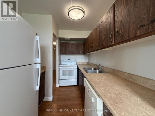 Photo - 80 Rockwood Ave Unit B311