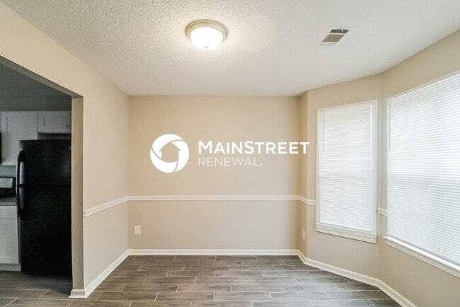 Photo - 4 Bedroom Pet-Friendly Home in DECATUR, GA with Main Street Renewal