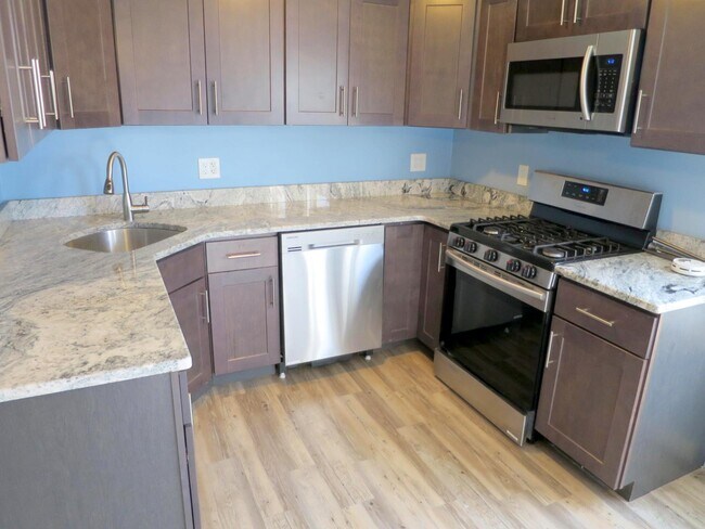 Photo - 286 Highland Ave Unit 3