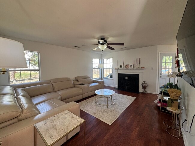 Photo - 4233 Rosewood Ct