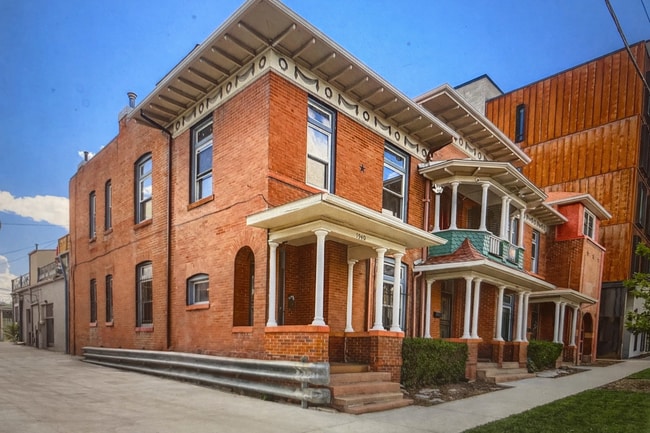 Photo - 1940 W 33rd Ave Unit 1940 W 33rd Ave