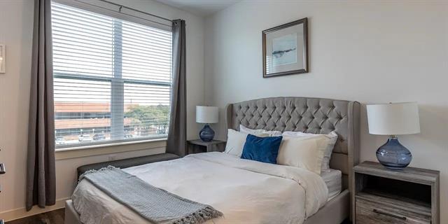 Photo - 1000 Fort Worth Ave