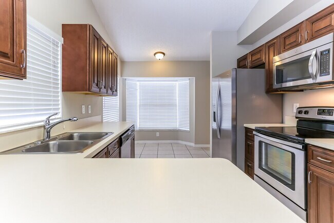 Photo - 18750 NW 1st St