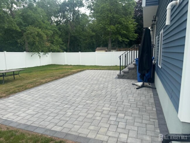 Photo - 109 Pearl Pl