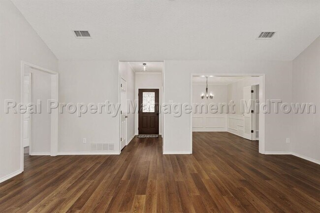 Photo - 5104 Andalusia Trail