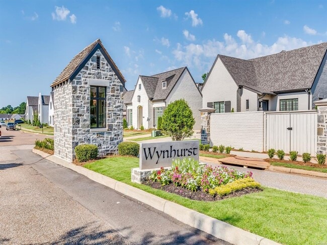 Photo - Wonderful 4 Bdrm, 3.5 Bath on outskirts of Eastchase