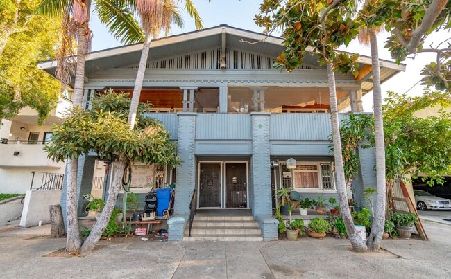 Building Photo - 1070 W Santa Ana Blvd Unit B Rental