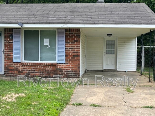 Photo - 6630 Embassy Cir