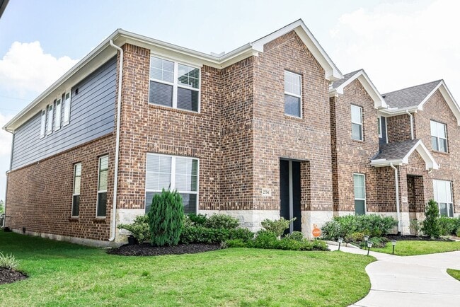 Building Photo - 2754 Mariposa Crk Dr