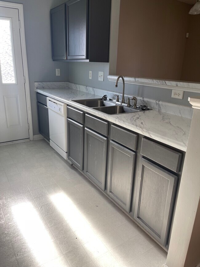 Photo - 709 Integrity Oaks Dr