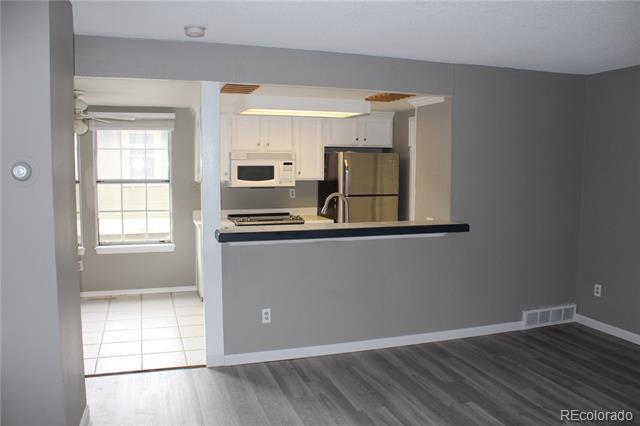 Photo - 2010 S Hannibal St