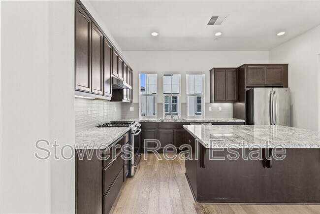 Photo - 2012 Confidence Wy