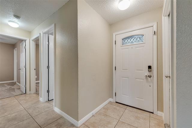 Photo - 4958 Briar Oaks Ln