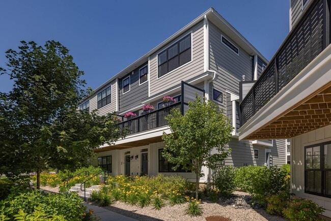 Photo - 50 Cate St Unit 16