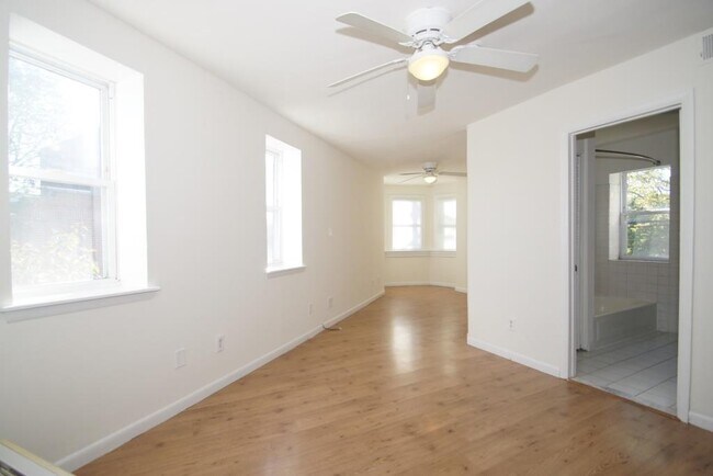 Photo - 2435 Grays Ferry Ave Apartamento Unidad 2