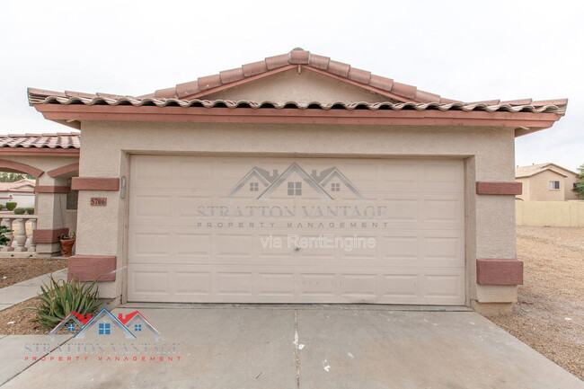 Photo - 5706 N 74th Dr