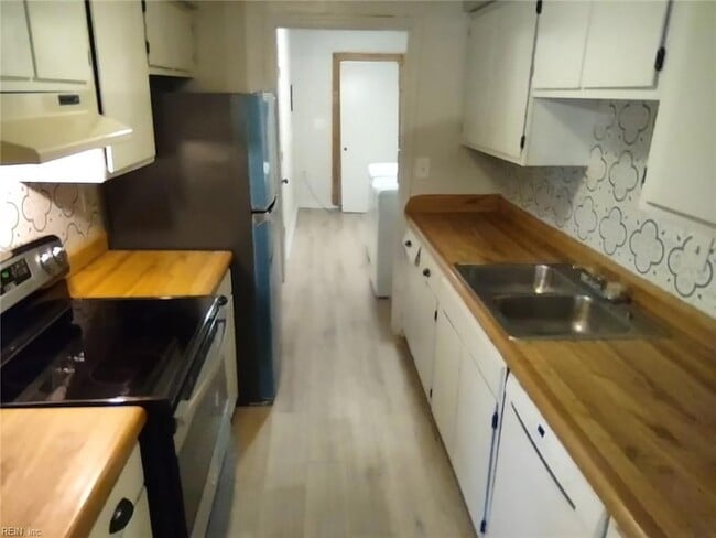 Photo - 6080 Camellia Dr