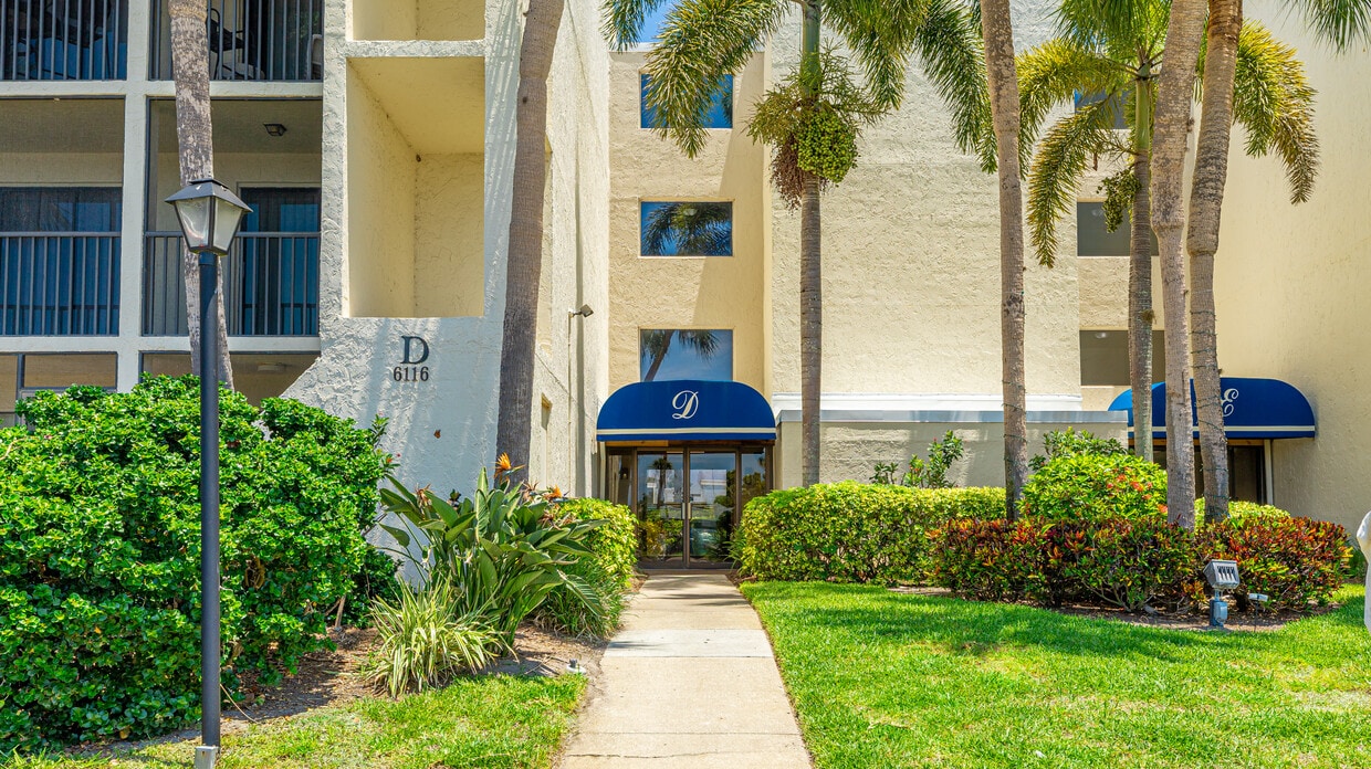 Photo - 6116 43rd St W (Bradenton, FL)