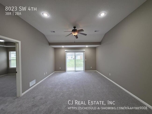 Photo - 8023 SW 4th-