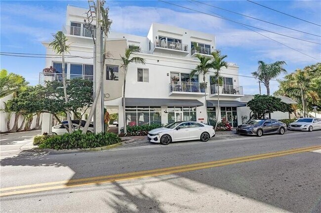 Photo - 110 SE 2nd St Condo Unit 402