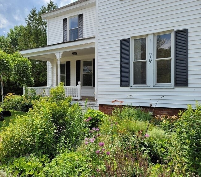 Photo - 74 Common St