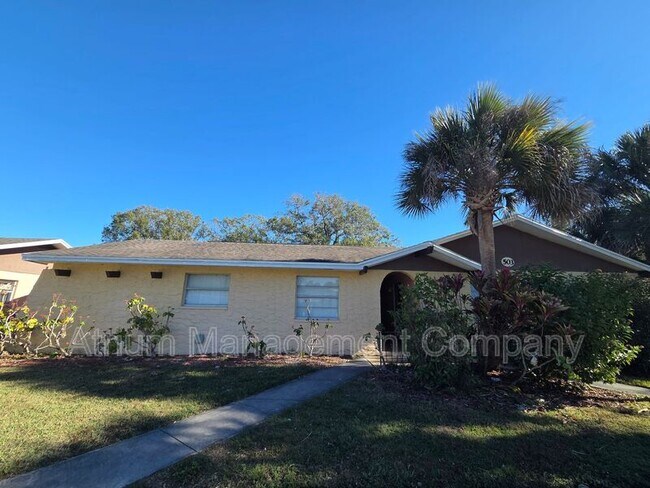 Photo - 503 Duchess Ct