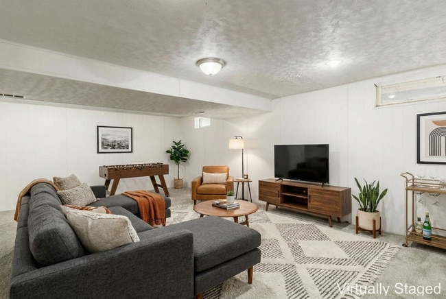 Beautifully Updated Reynoldsburg Home Near a Park! - Beautifully Updated Reynoldsburg Home Near a Park!