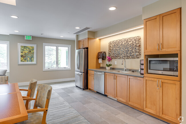 Photo - Village Green Apartments