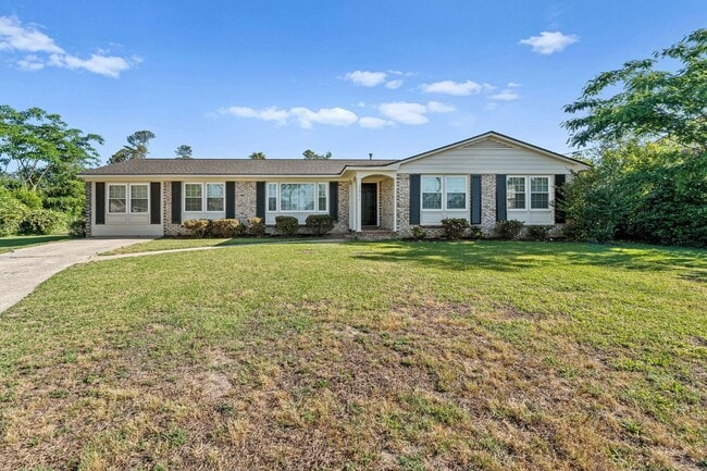 Building Photo - 311 Gardners Mill Ct