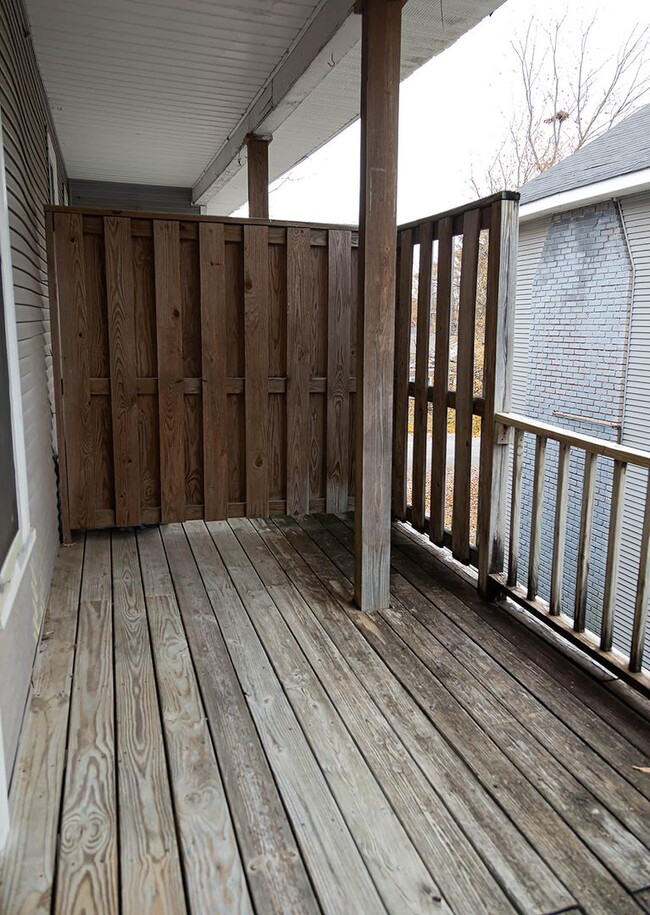 Photo - Spacious 2 Bedroom Walkable to Downtown Unit 522-B