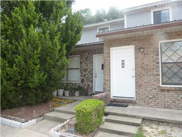 Building Photo - 153 Scottwood Dr SE