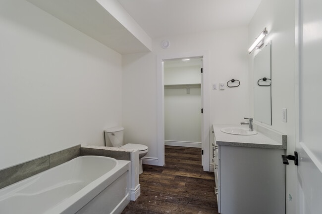 Photo - Apartment for Rent Unit 1
