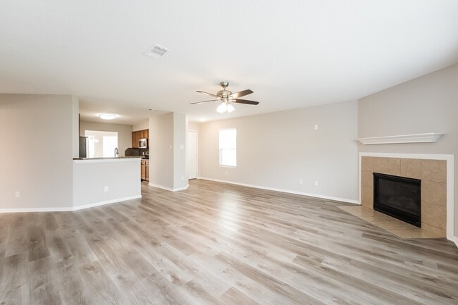 9816 Lace Flower Way