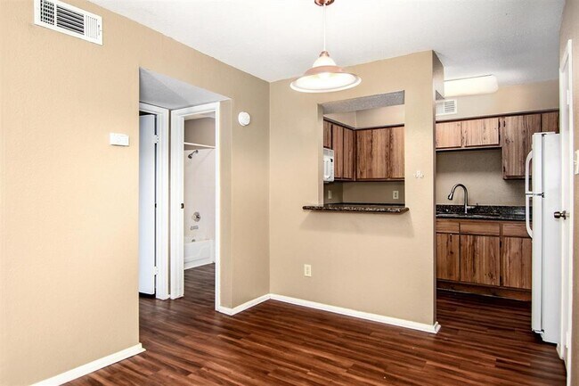 Photo - 18511 Egret Bay Blvd Condo Unit 606