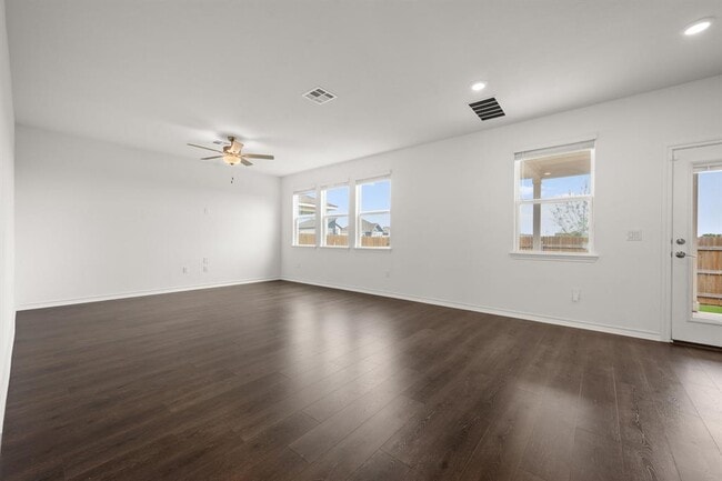 Photo - 2902 Tavern Dr