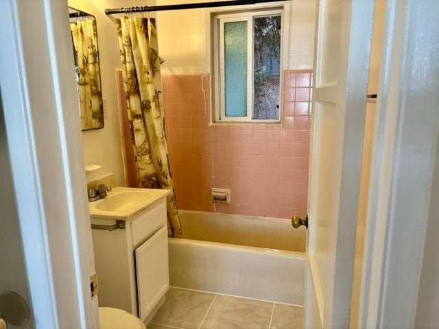 Photo - 6071 N Lime Ave Unidad Duplex (back