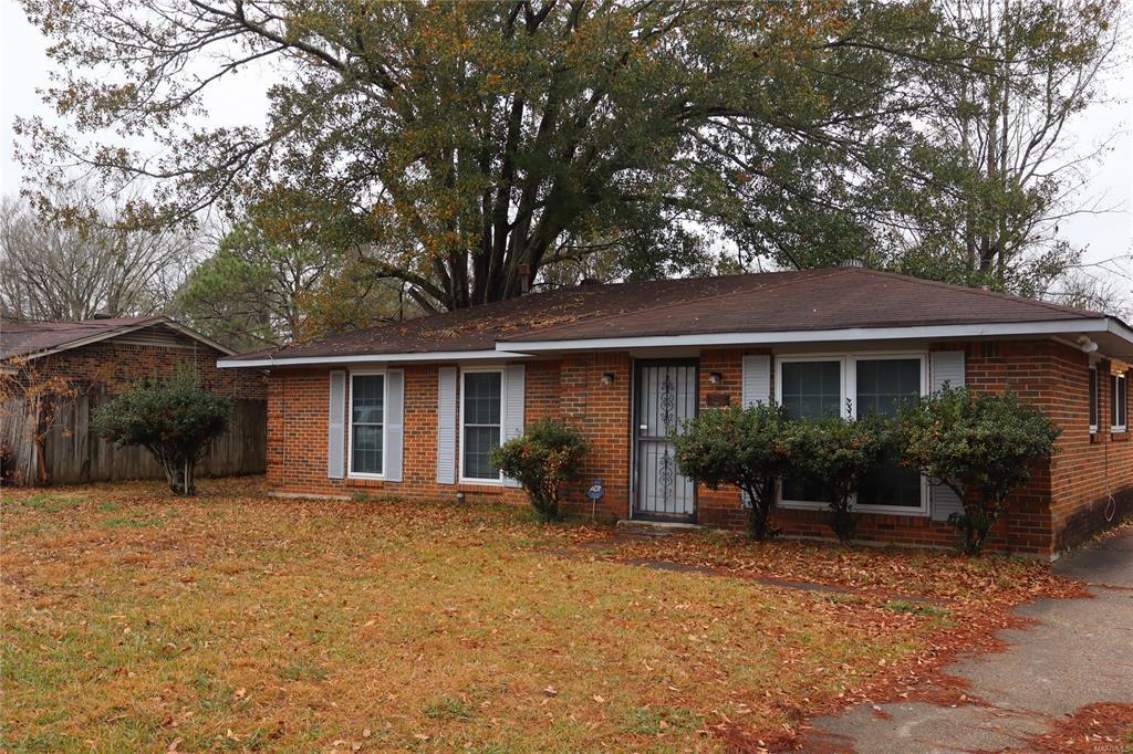 Photo - 4105 St Louis Rd House