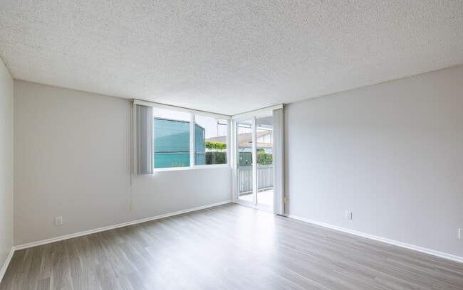 Photo - 4200 S Harbor Blvd
