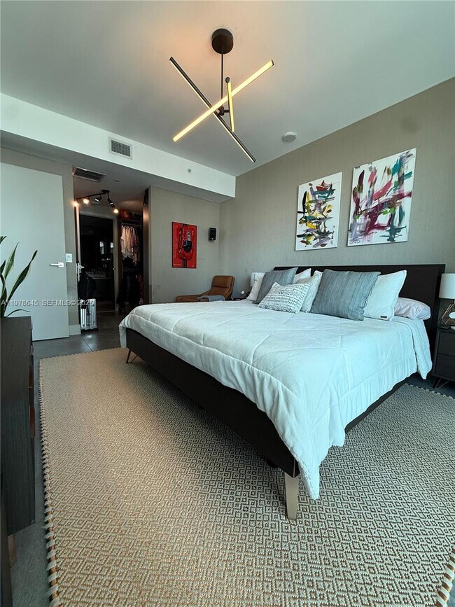 Photo - 1080 Brickell Ave Unidad 2109