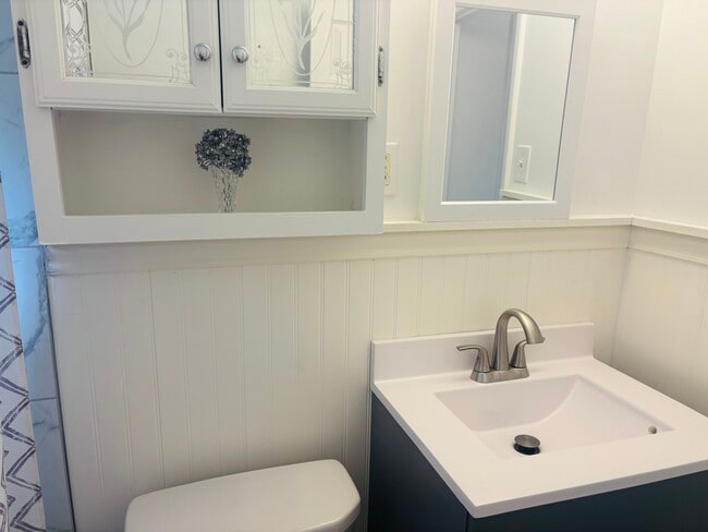 Photo - 609 8th Ave Unidad Second Floor