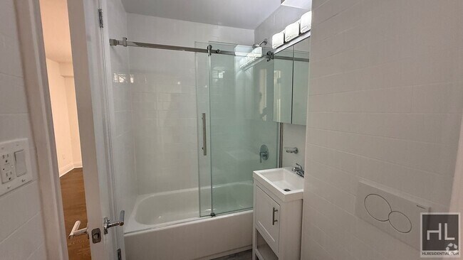 Building Photo - EAST 56 STREET Rental