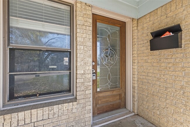 Photo - 1809 Westway Ave