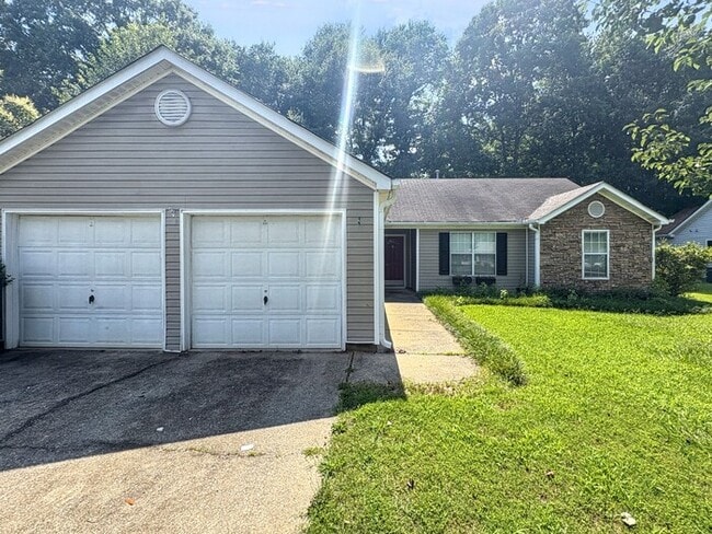 **PROMO: $500 concession off of second mon... - **PROMO: $500 concession off of second mon... House