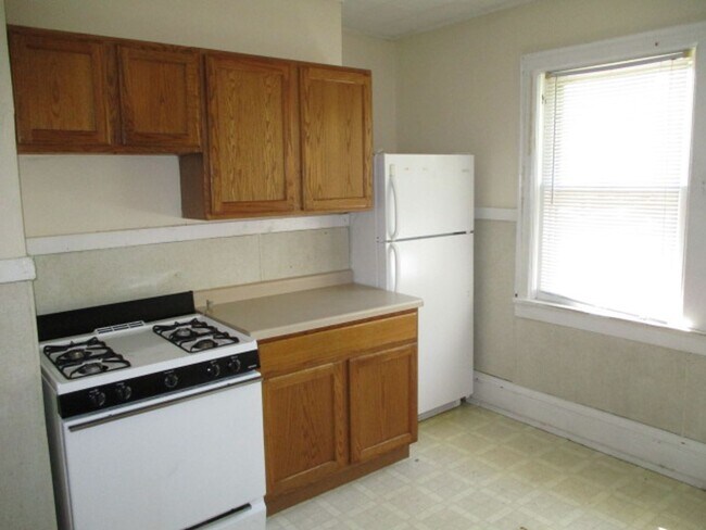 Photo - 1728 Van Hise Ave Apartment Unit #2