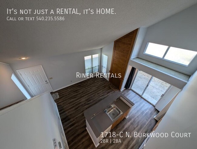 Photo - 1718-C Burkwood Ct